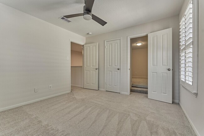 Building Photo - 89 N Apple Springs Cir