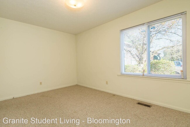 Building Photo - 2 br, 1 bath House - 326 Wilmington Court