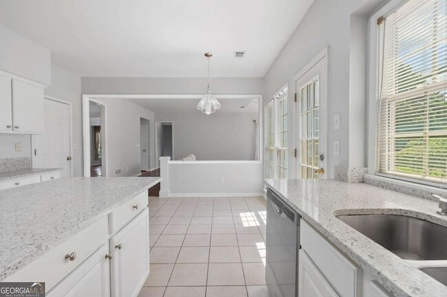 Building Photo - 7810 Brookwood Way