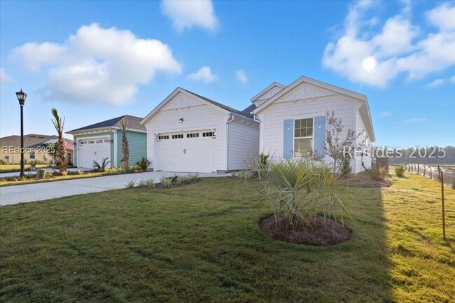 Building Photo - 921 Tropics Ave