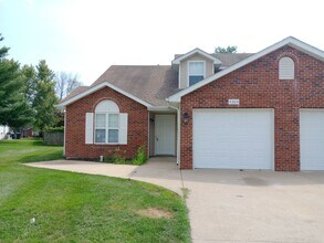 Building Photo - 4306-4306 W Caleb Ct