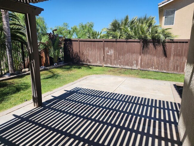 Building Photo - Gorgeous 4 Bedroom/3 Bath Home in South Temecula!