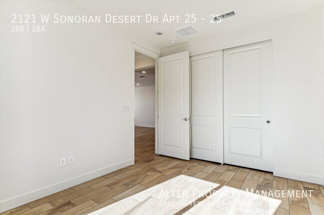 Building Photo - 2121 W Sonoran Desert Dr