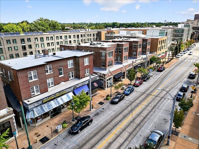 Building Photo - Delmar Soup