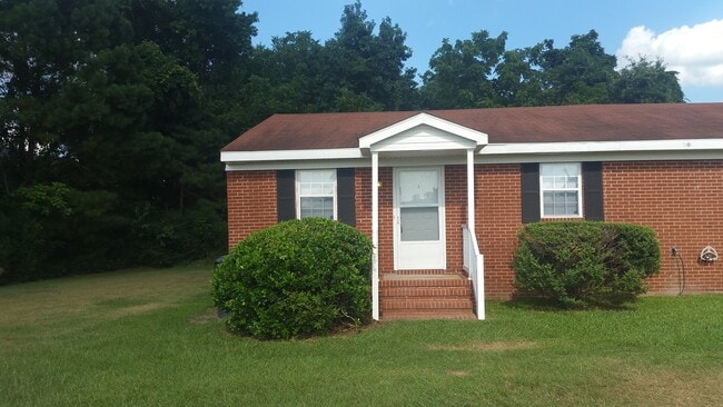 Primary Photo - Excellent Location! 2 BR | 1 BA Brick Dupl...