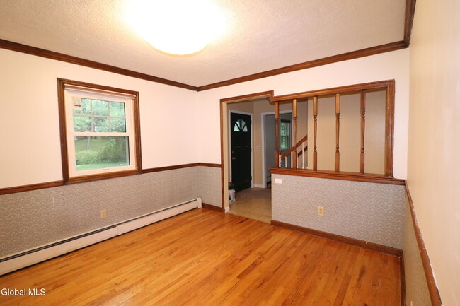 Building Photo - 8 Sweet Brier Dr