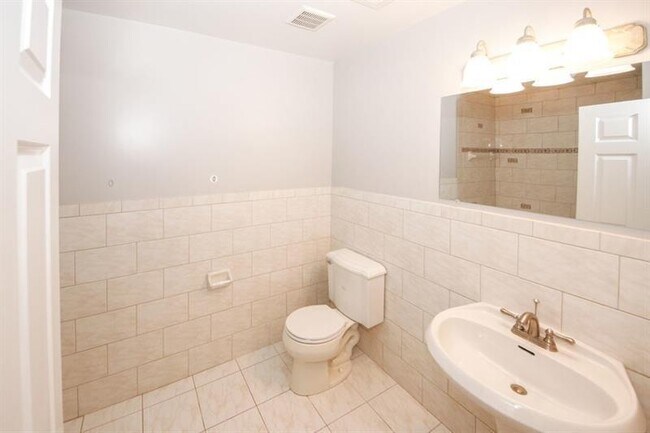 Building Photo - 5075 Winters Chapel Rd