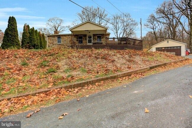 Building Photo - 24414 Graham Ave