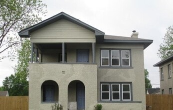 Building Photo - 2406 NW 20th St