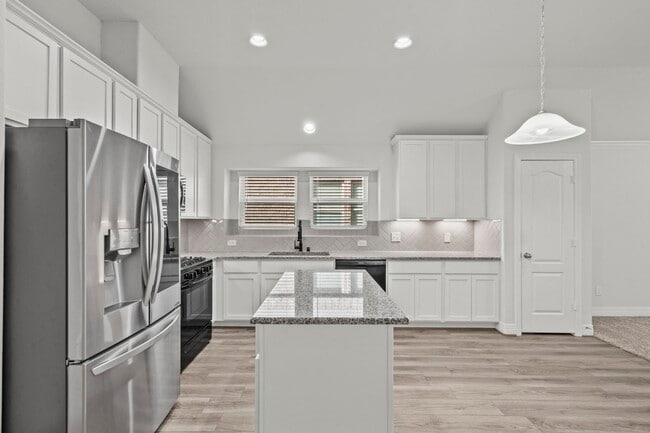 Building Photo - 5299 Cascade Ct