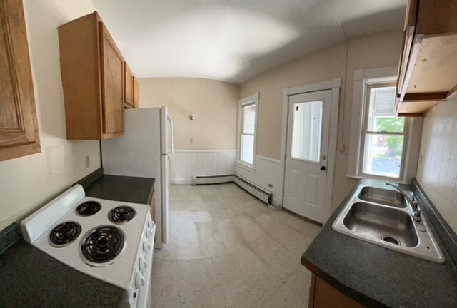 Building Photo - 9 Hickok Pl