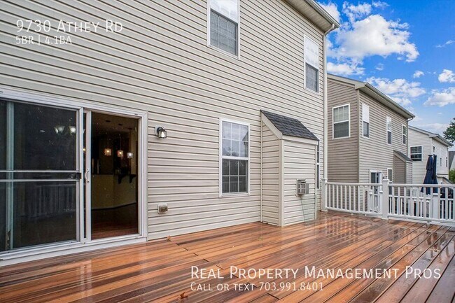 Building Photo - 9730 Athey Rd