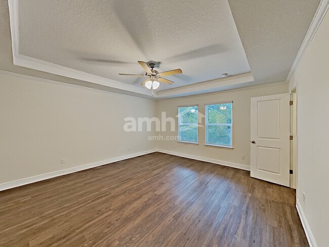Building Photo - 707 Zarabrooke Ct