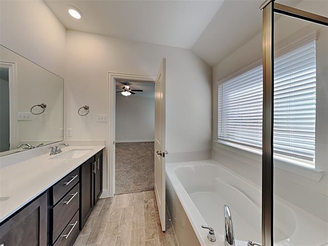 Building Photo - 11113 Ranchera Dr