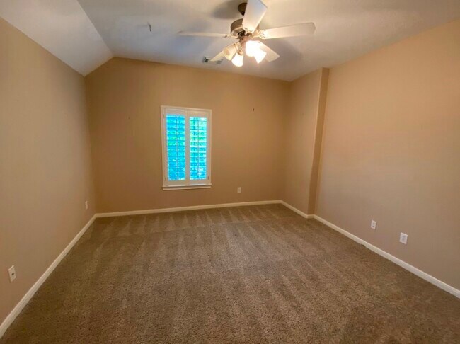 Building Photo - 26226 Bright Dawn Ct