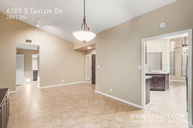 Building Photo - 6709 S Taylor Dr