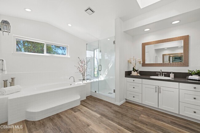 Building Photo - 287 Golden Fern Ct