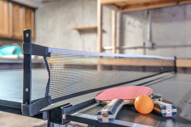 Building Photo - 9415 Ute Rd