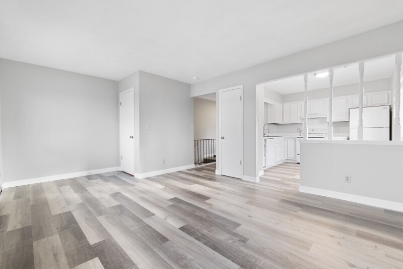 Building Photo - 6301 Frankn Dot Dr