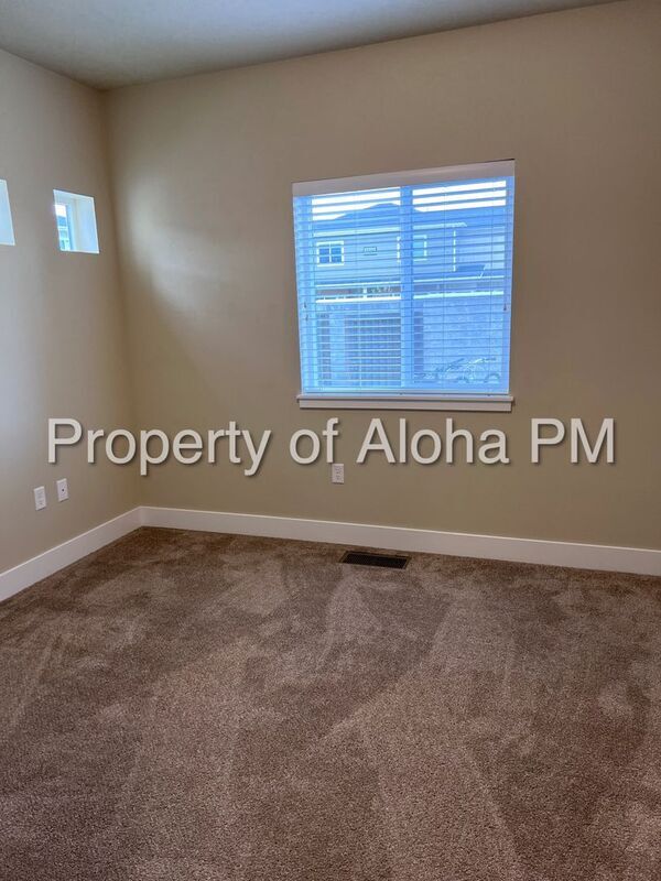 Building Photo - 3558 E Grand Forest Dr