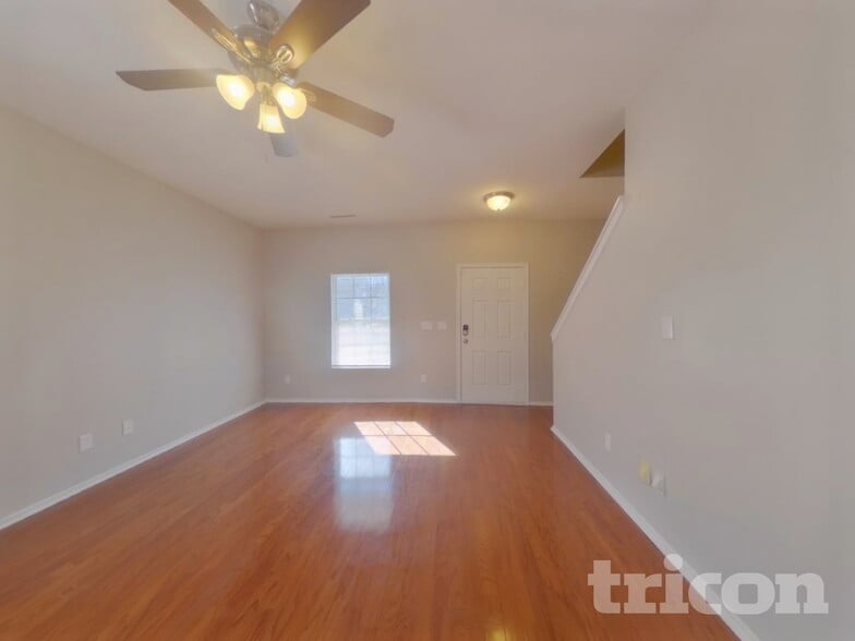 Building Photo - 7312 Finn Hall Ave