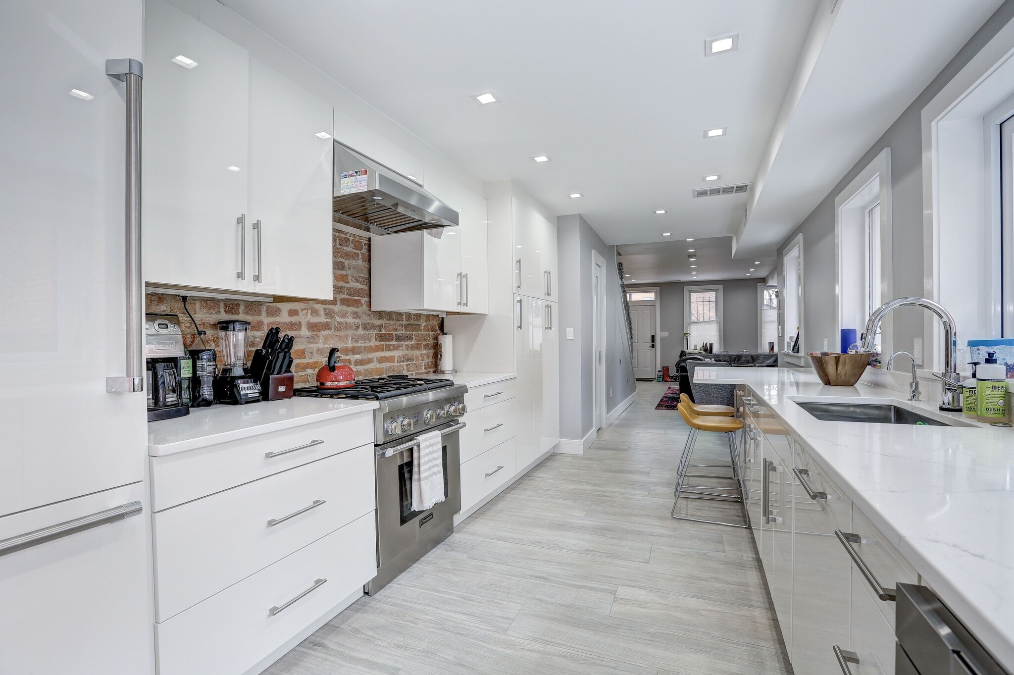 Building Photo - 1745 11th St NW