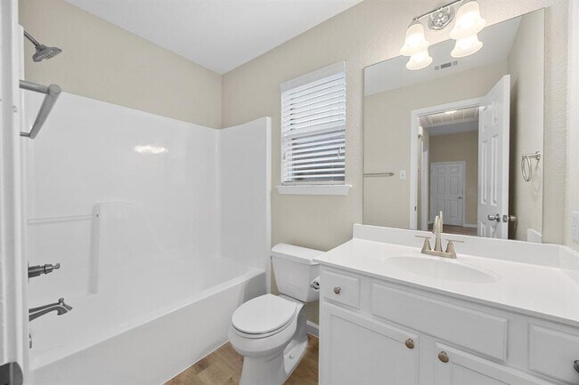 Building Photo - 109 Rosemary Cove