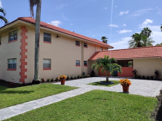 Building Photo - 11606 NW 29th St