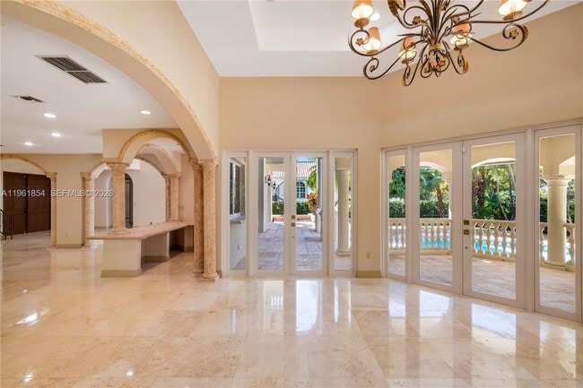 Building Photo - 129 Gavilan Ave