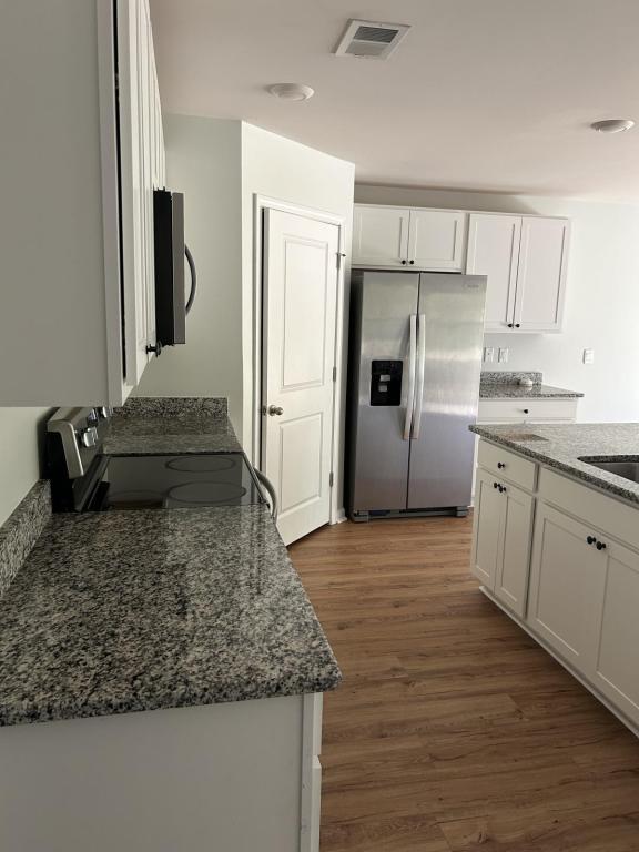 Building Photo - 205 Math Pl