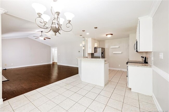 Building Photo - 5806 Rainsford Dr