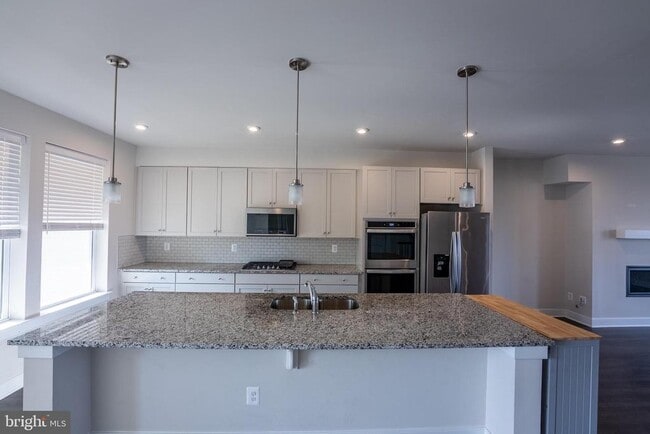 Building Photo - 1622 Sandpiper Bay Lp