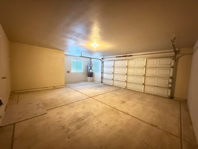 Building Photo - 1791 S 45th Dr