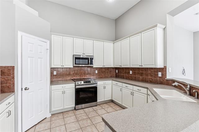 Building Photo - 1848 Sandpiper Ln