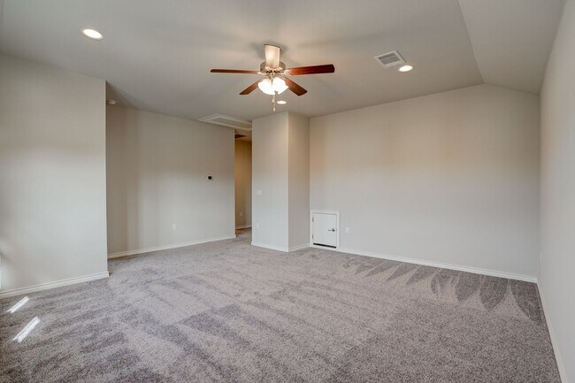 Building Photo - 14114 McCoy Lp