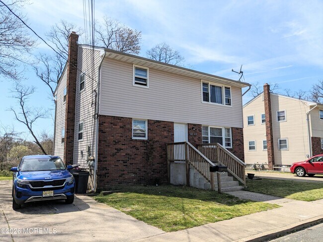 Building Photo - 77 Leroy Pl