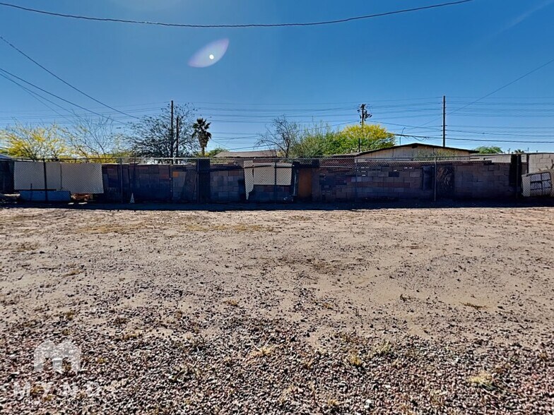 Building Photo - 15426 N Cactus Ln
