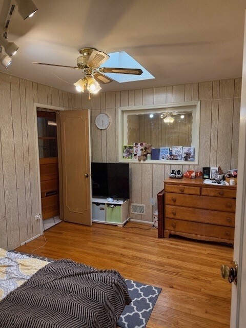 Bedroom 2 - 4722 Locust Ave