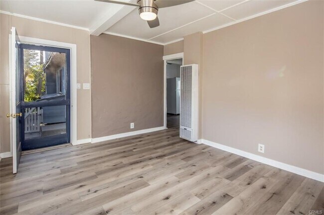 Building Photo - 1172 Catalina St