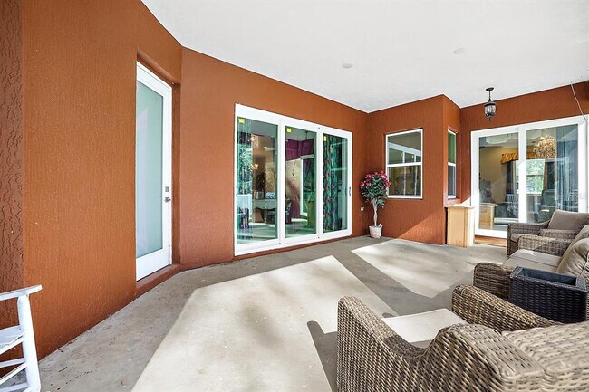 Building Photo - 4562 SE 136th Ln