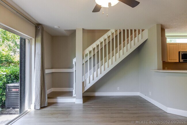 Building Photo - 8956 NW 38th Dr