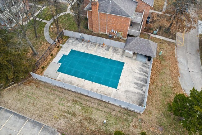 Building Photo - 104 Grn Mdws Rd