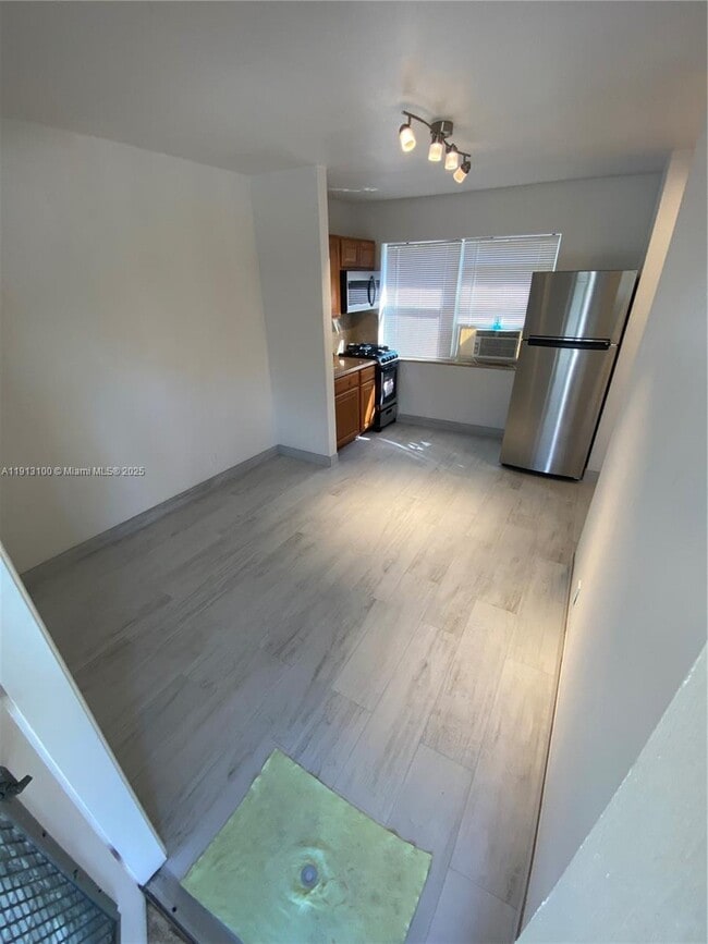 Building Photo - 1723 Liberty St