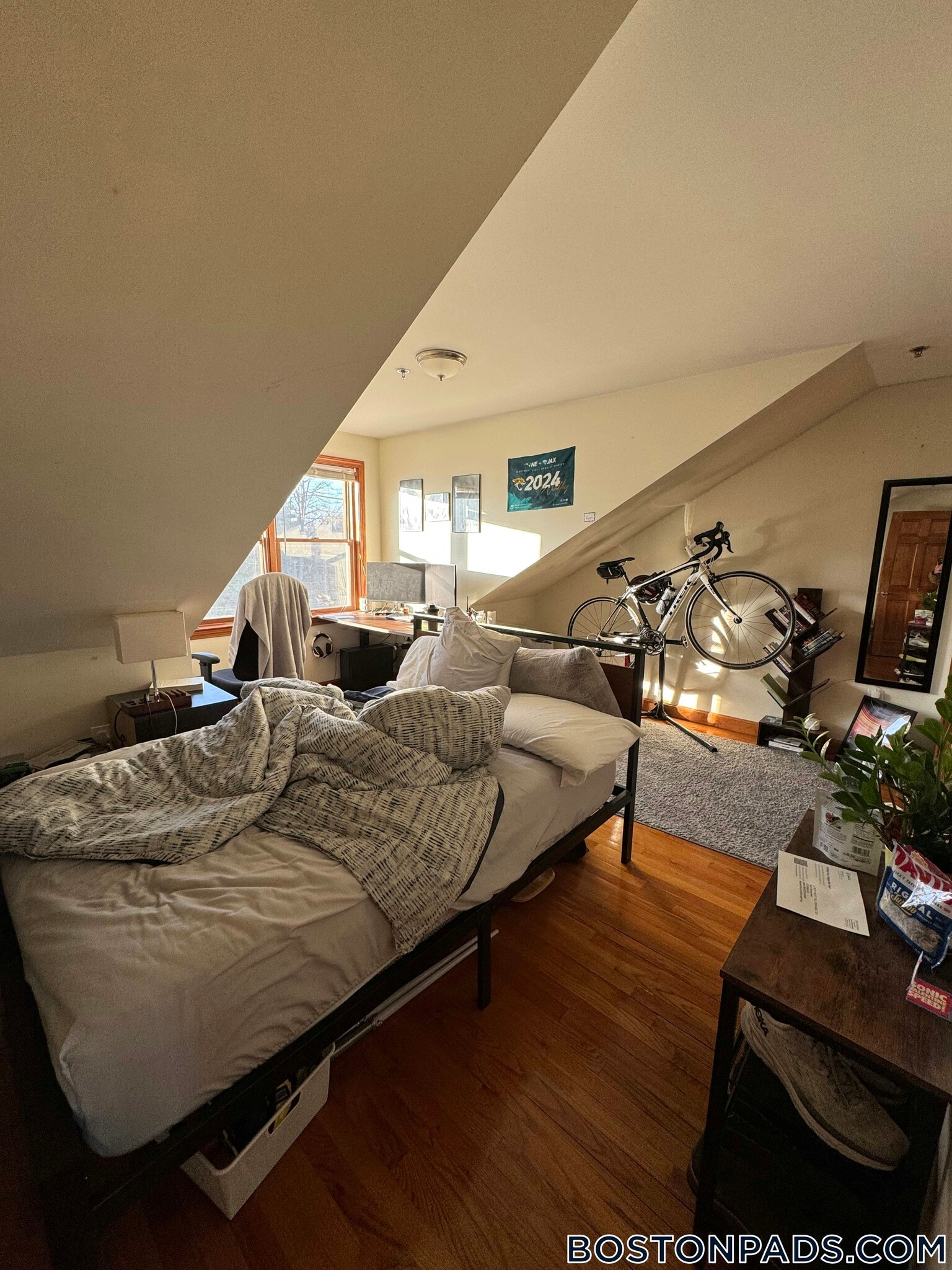 Building Photo - 102 Allston St