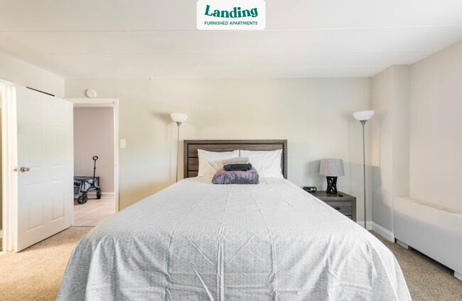 Building Photo - 801 Cooper Landing Rd