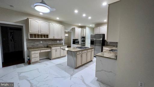 Building Photo - 6628 Byrns Pl