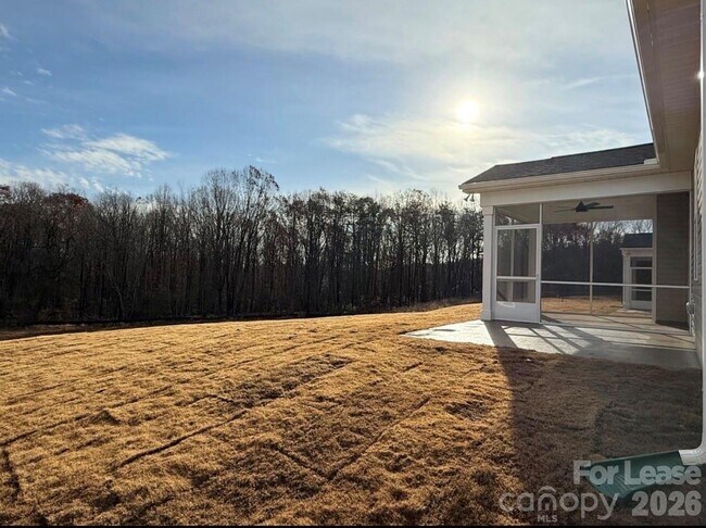 Building Photo - 3240 Laurel Brk Dr