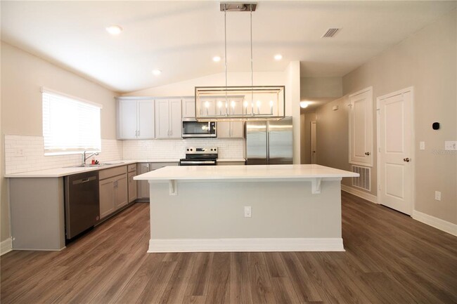 Building Photo - 7109 Cruz Ct