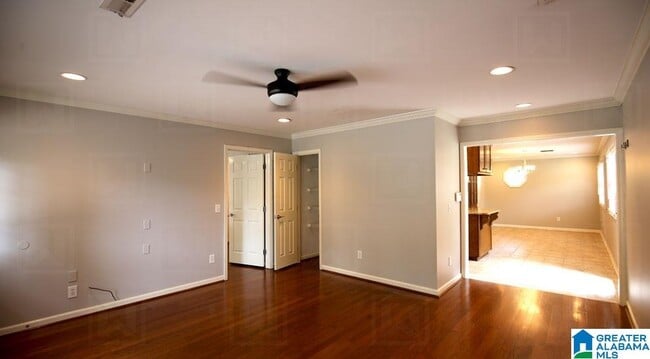 Building Photo - 3828 Arundel Dr