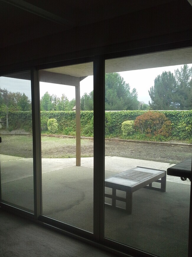 Building Photo - Classic 4Br/2Ba Single Level Home in Rancho Bernardo